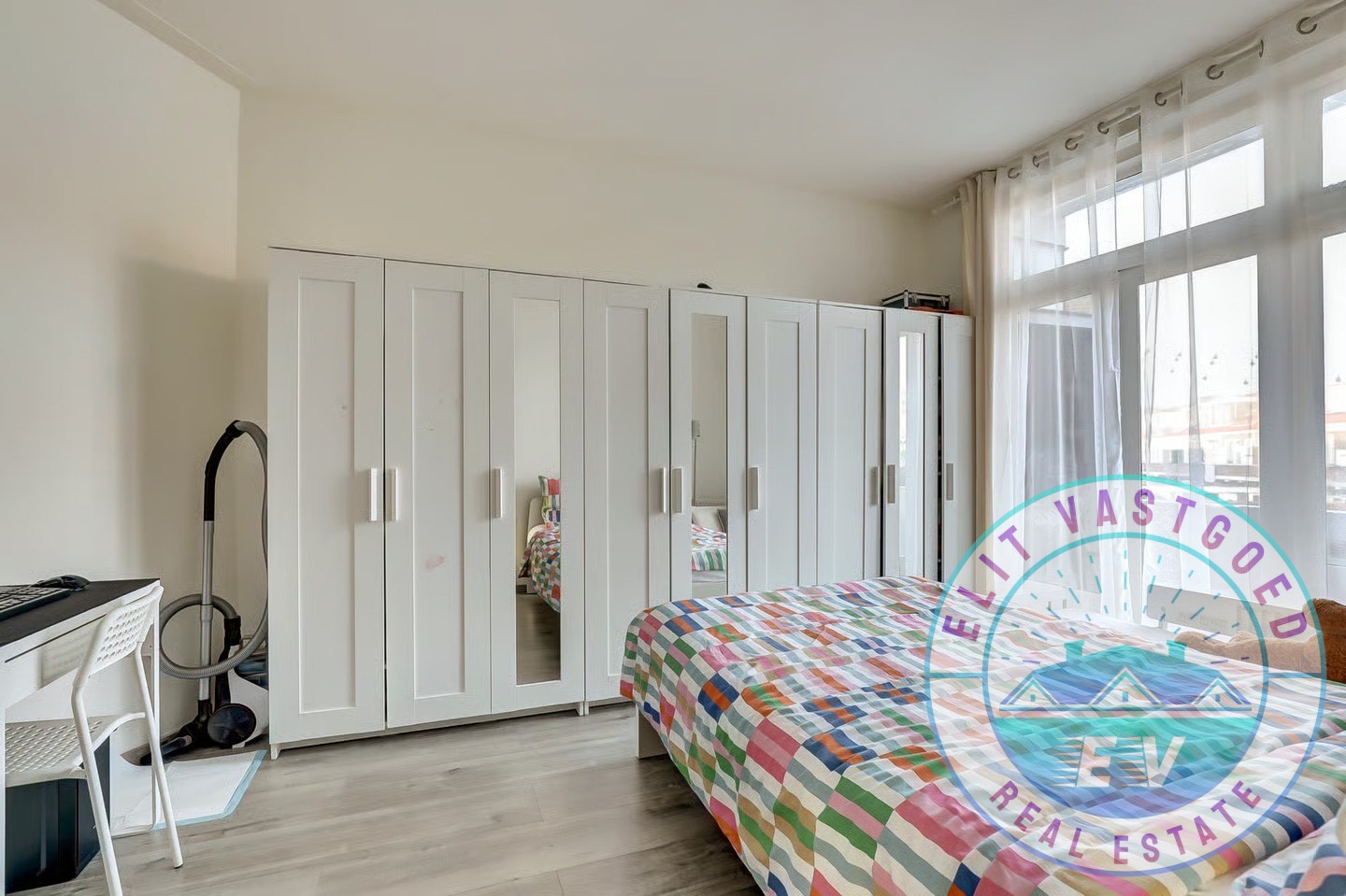 0507eeb2-41b2-45b3-84af-239d1f97d9a6