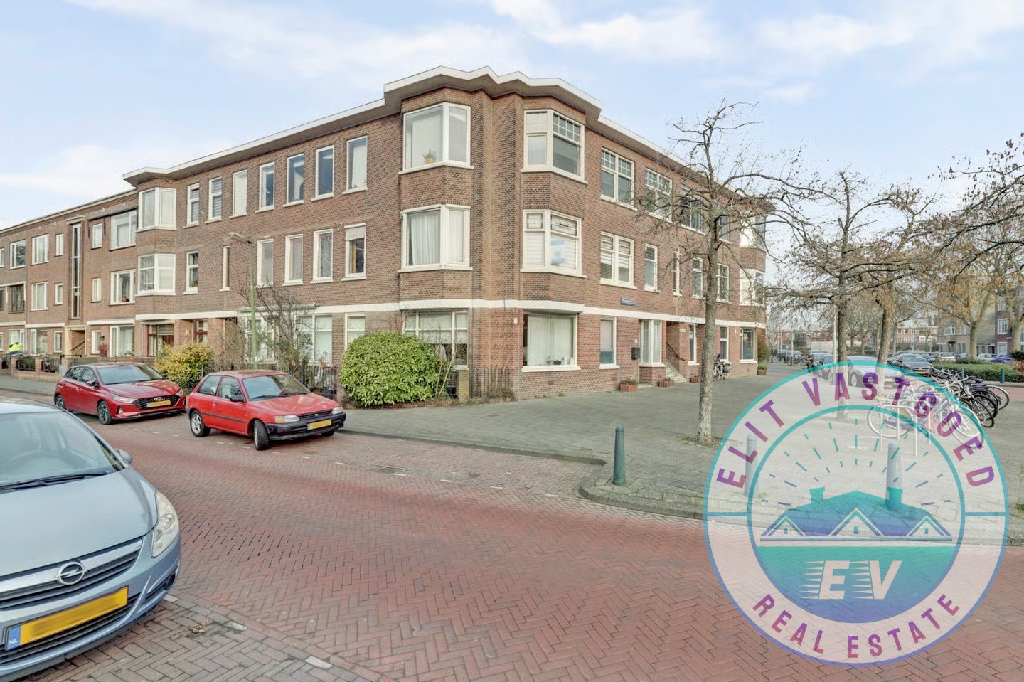 355b2ee5-bc71-406a-b1f7-f9a096e7d5d7