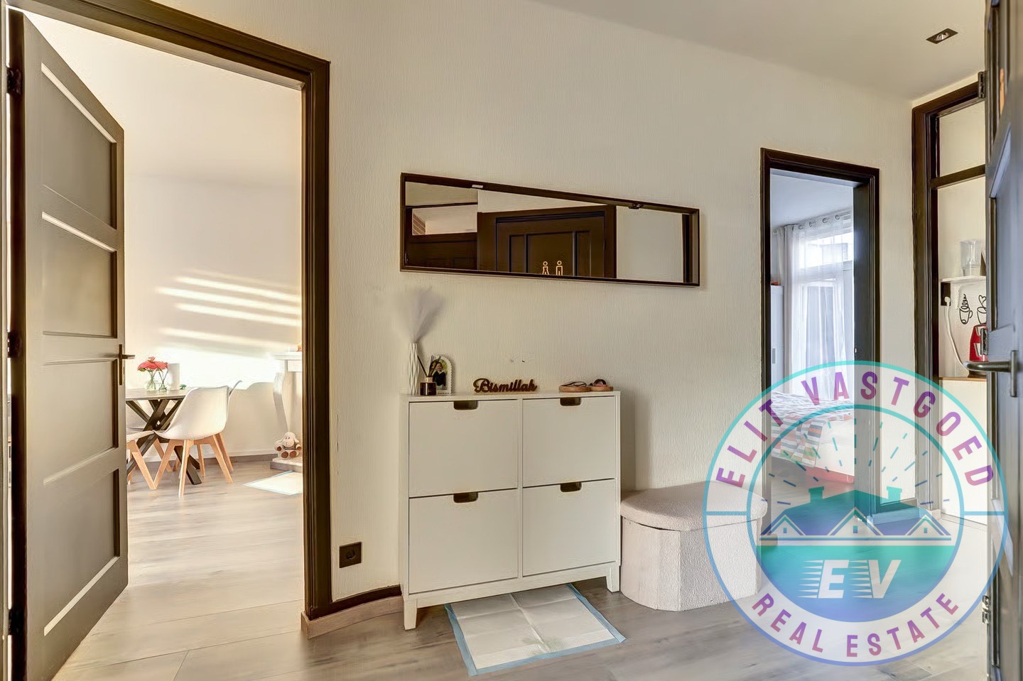 90019806-4d94-4fec-9e75-8ea2b63402aa