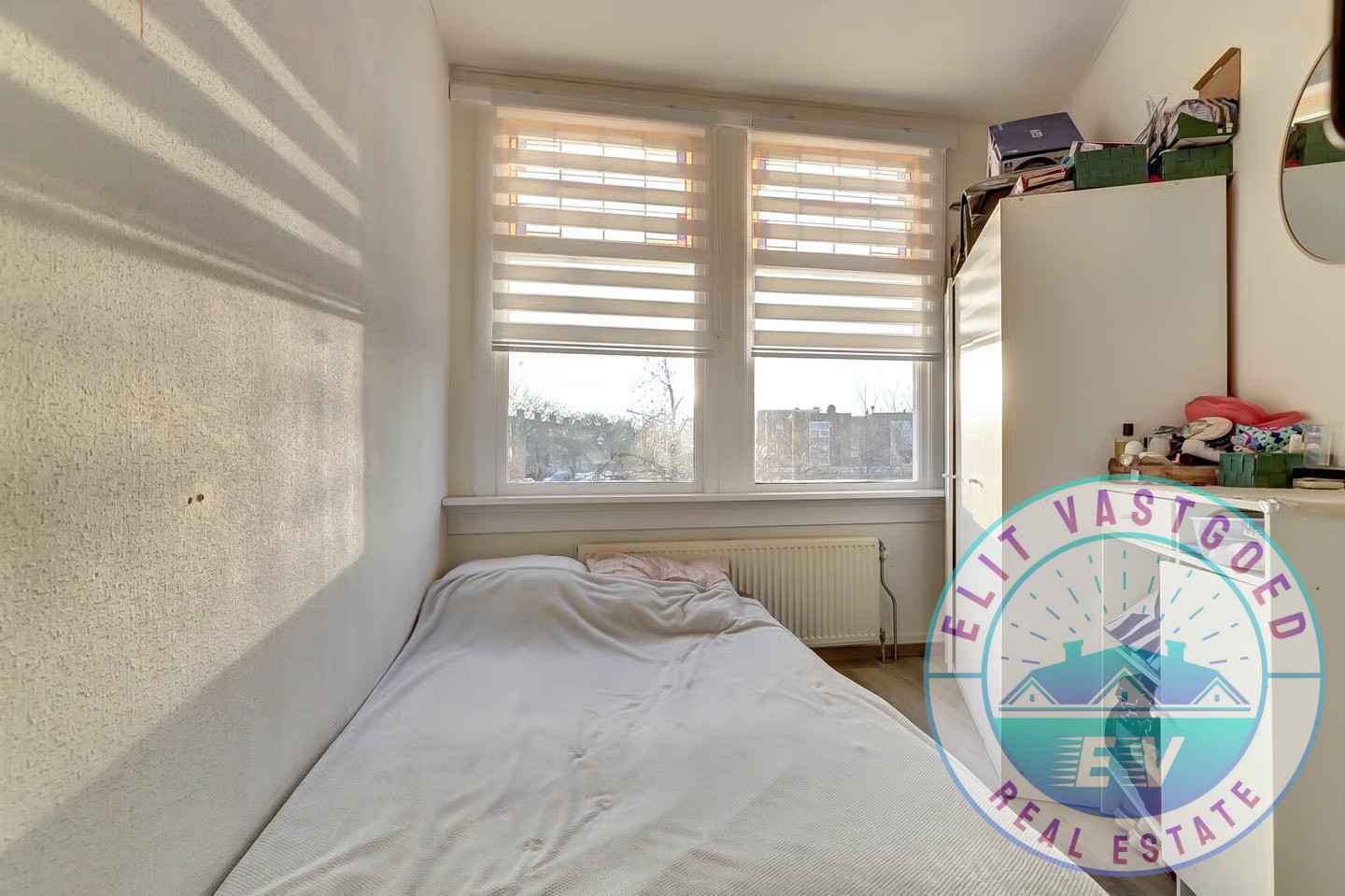 e082e31d-bafb-4d83-8976-f36a08902a35