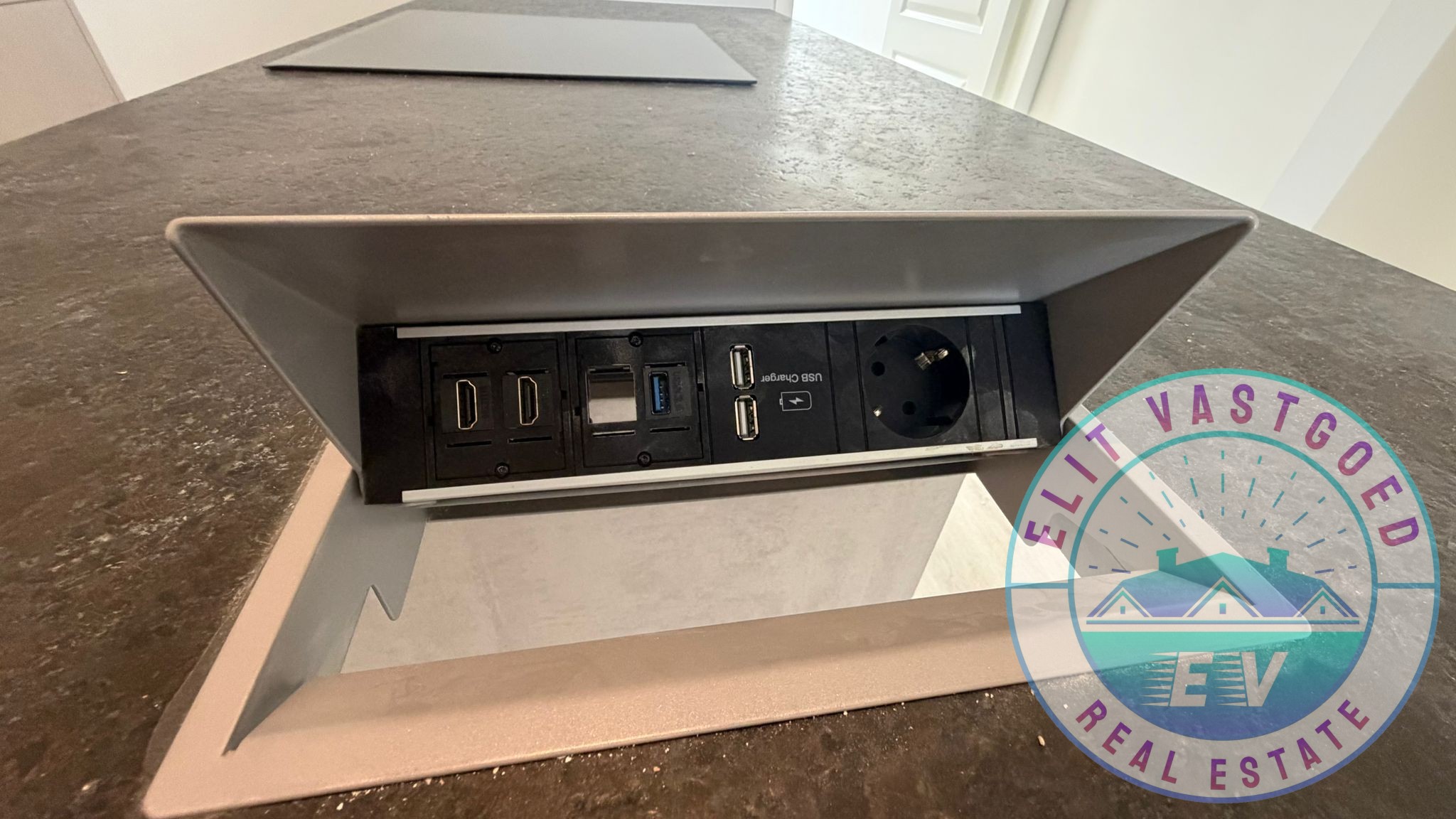 WhatsApp Image 2026-03-07 at 15.54.10 (3)